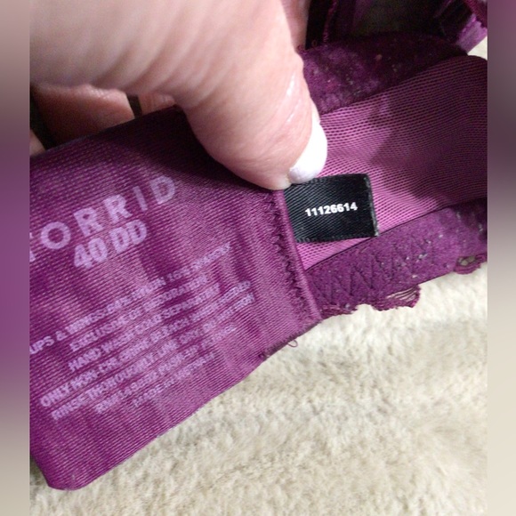 Torrid push-up plunge bra Size 40DD - Picture 7 of 7